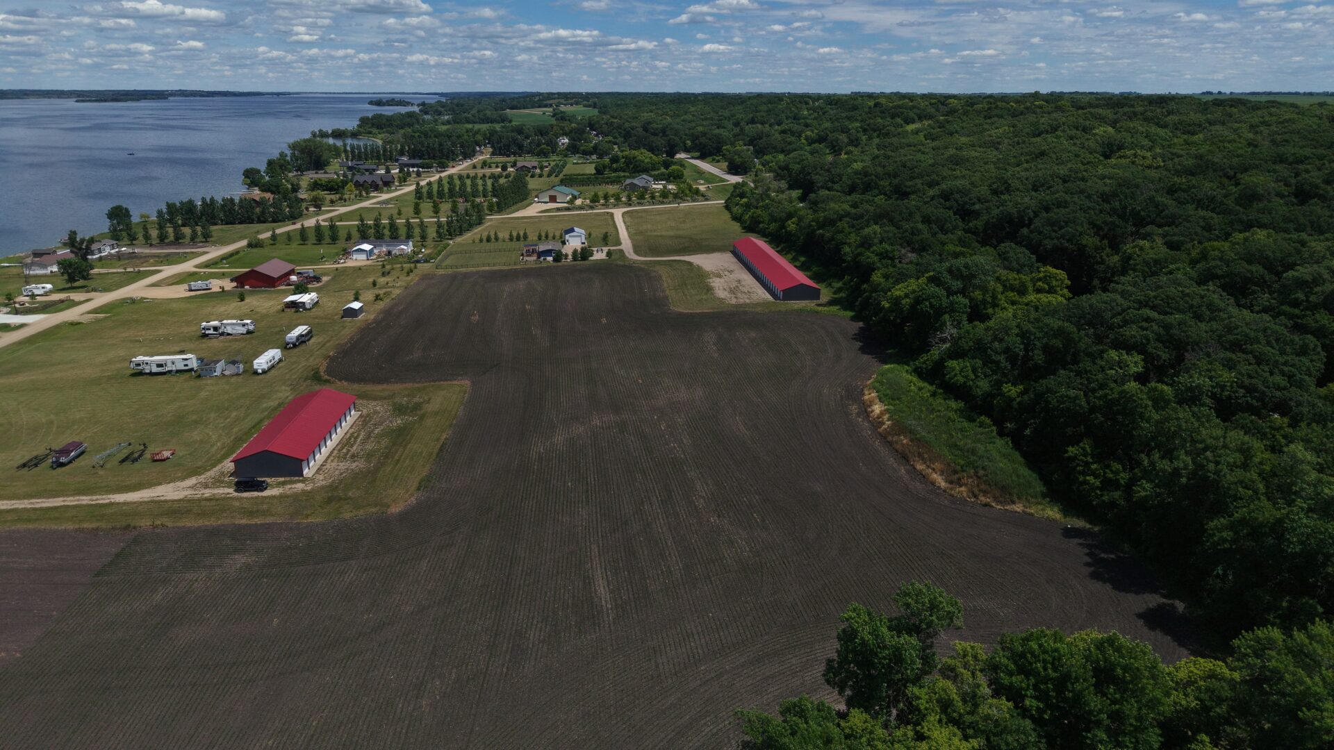 Storage Sheds – Back Lot Lake Traverse – Minnesota