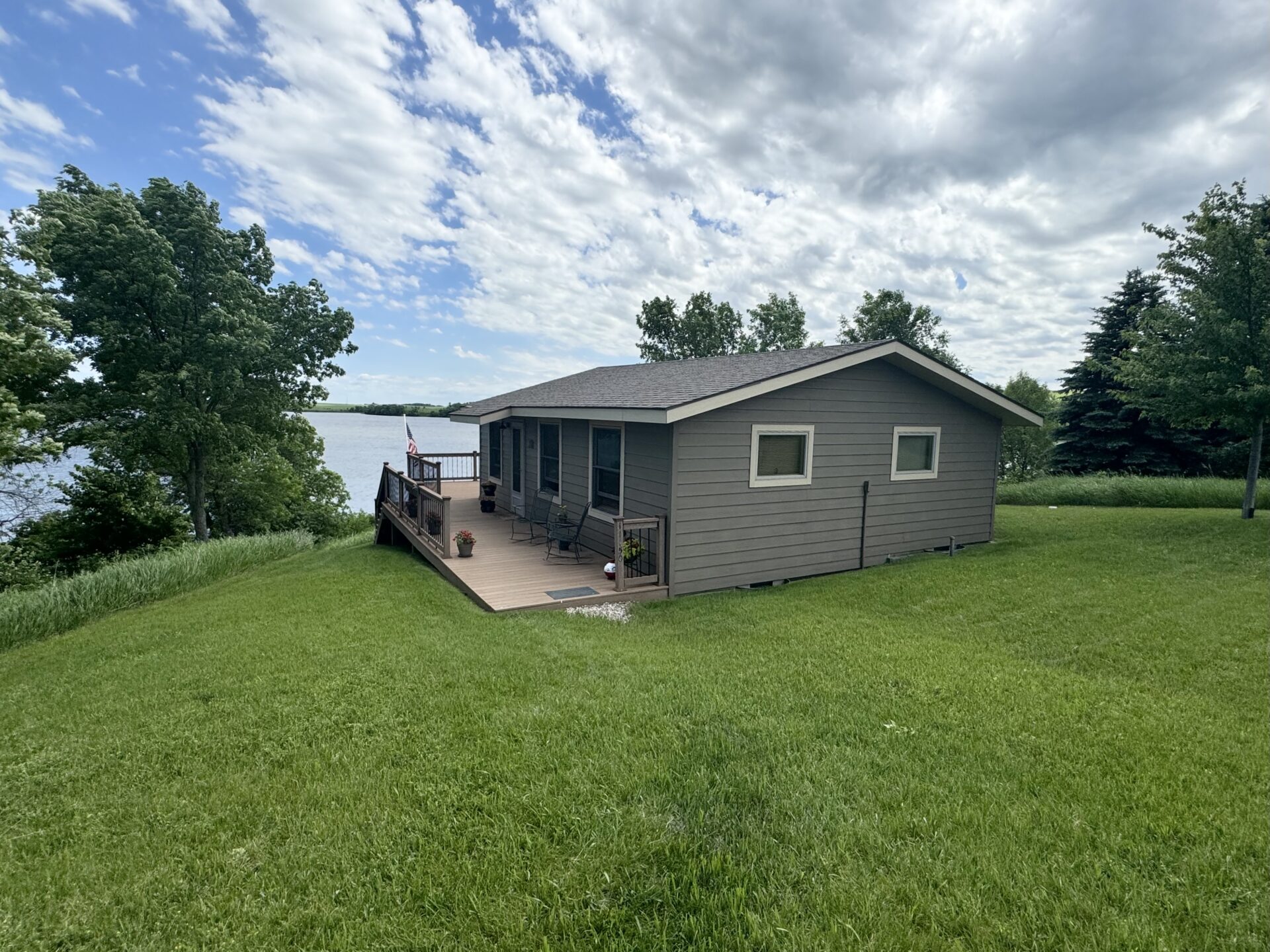 Nine Mile Lake – 11150 9 Mile Rd – Veblen, SD