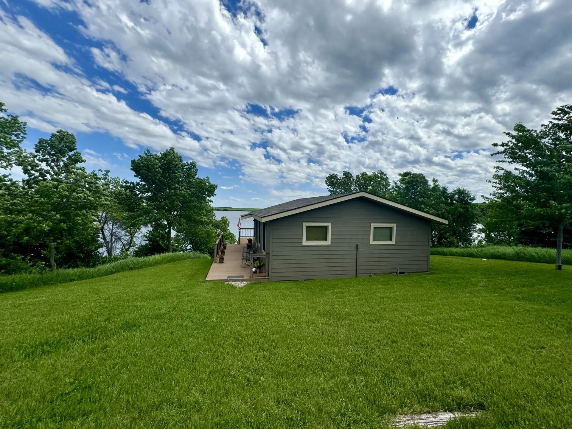 Nine Mile Lake – 11150 9 Mile Rd – Veblen, SD