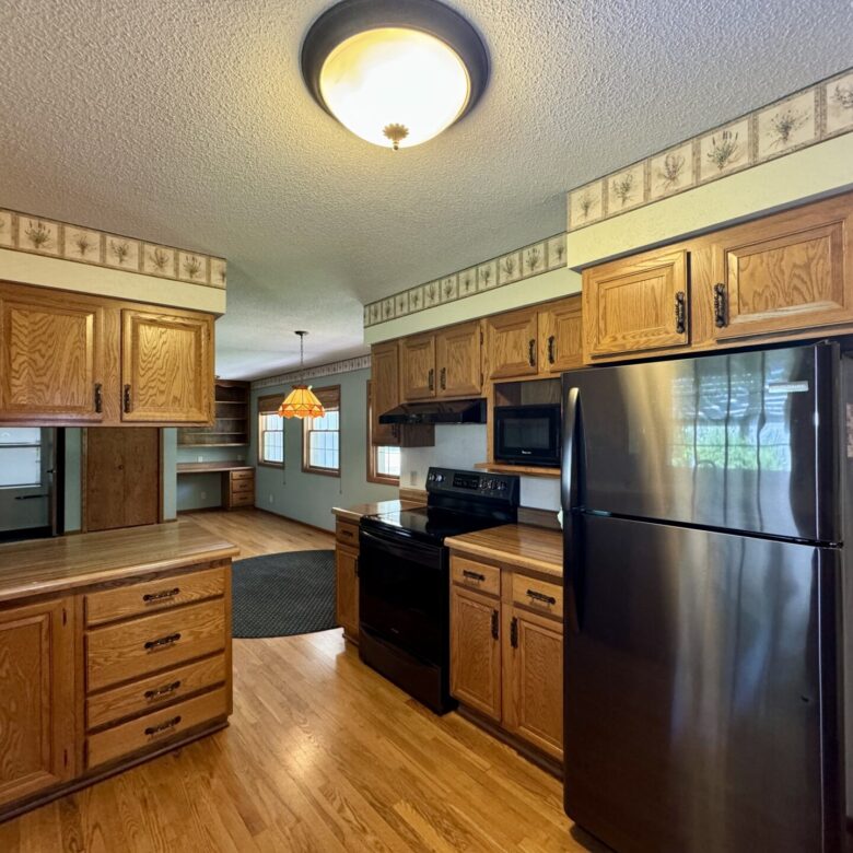 1005 3rd St. – Britton, SD
