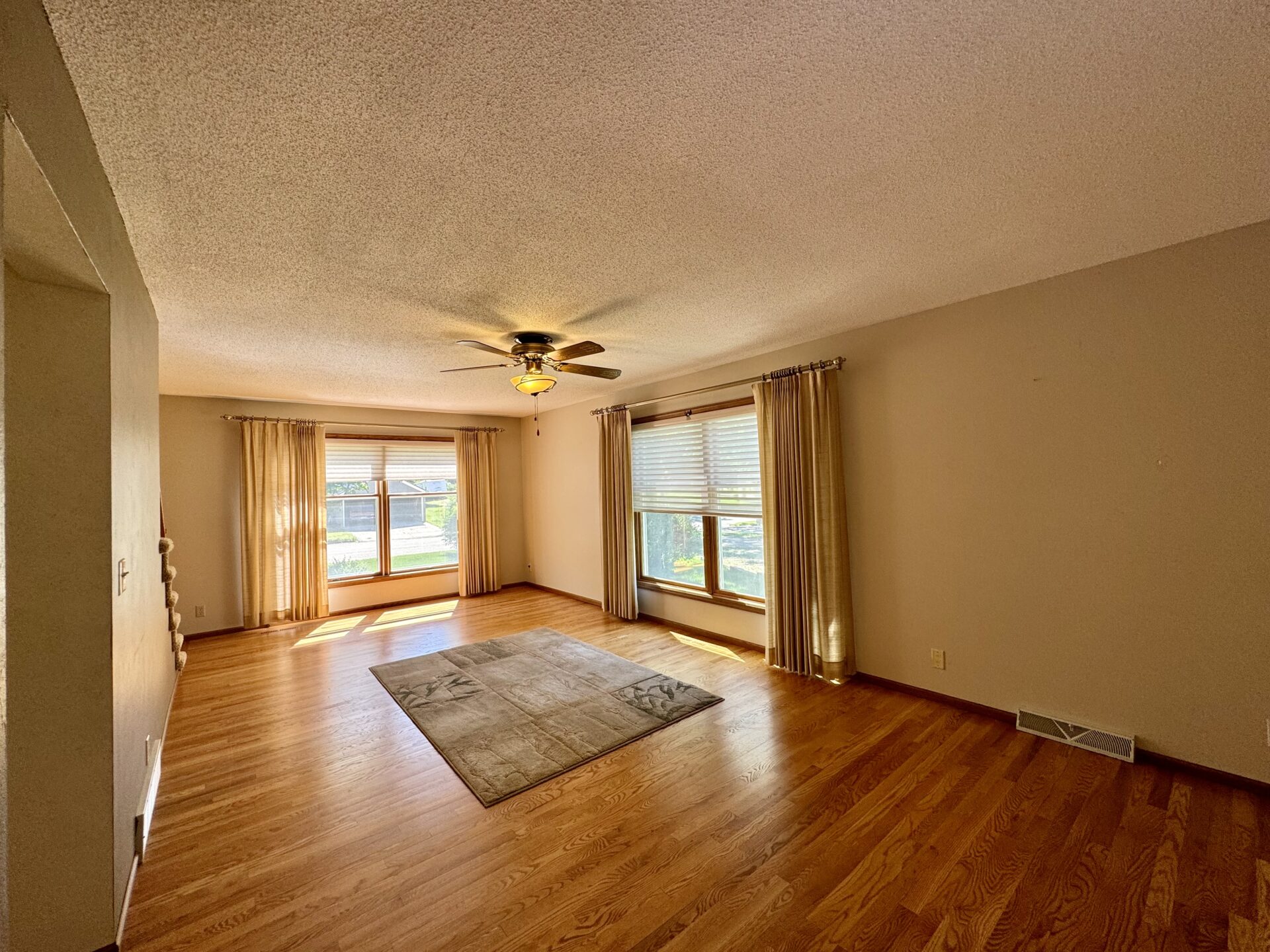 1005 3rd St. – Britton, SD
