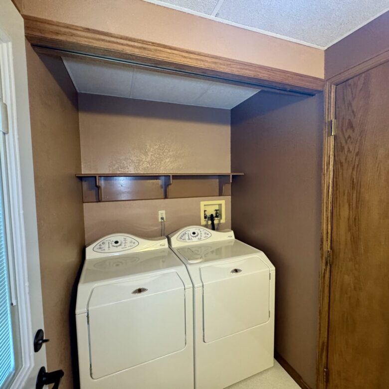 1005 3rd St. – Britton, SD