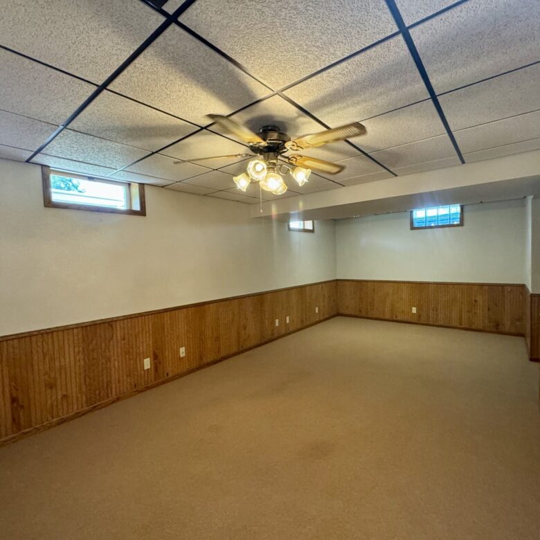 1005 3rd St. – Britton, SD