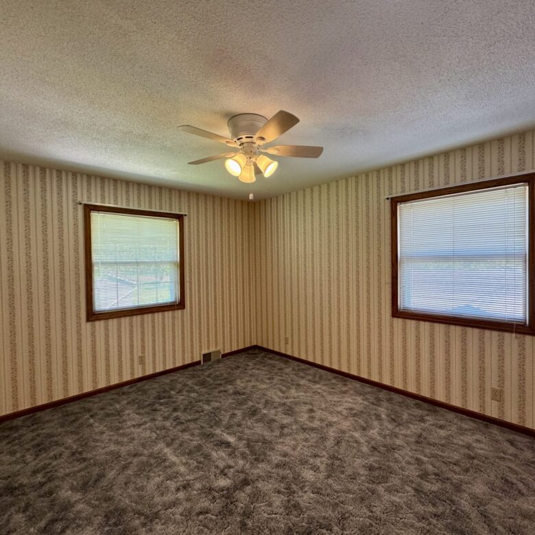 1005 3rd St. – Britton, SD