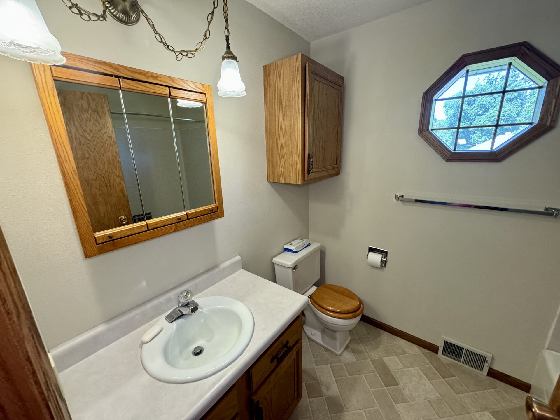 1005 3rd St. – Britton, SD