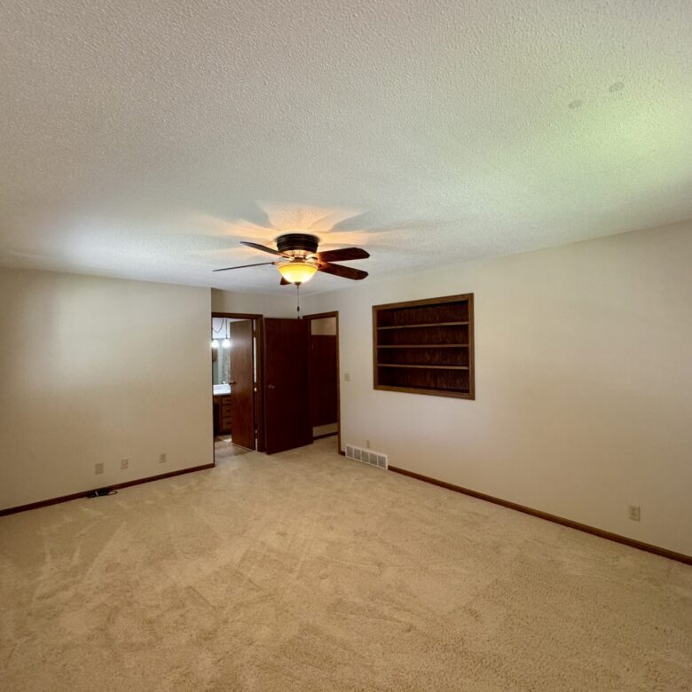 1005 3rd St. – Britton, SD
