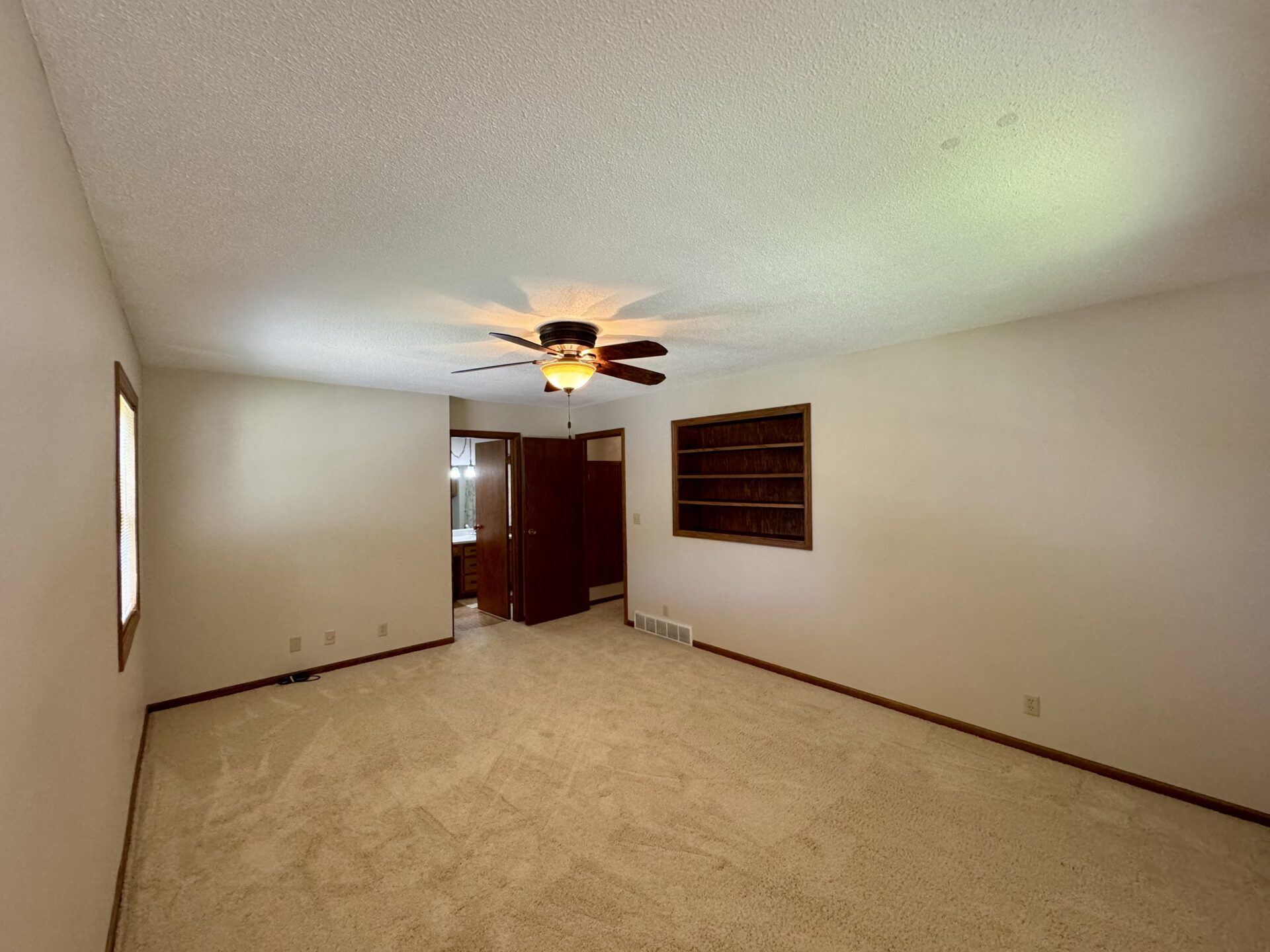 1005 3rd St. – Britton, SD