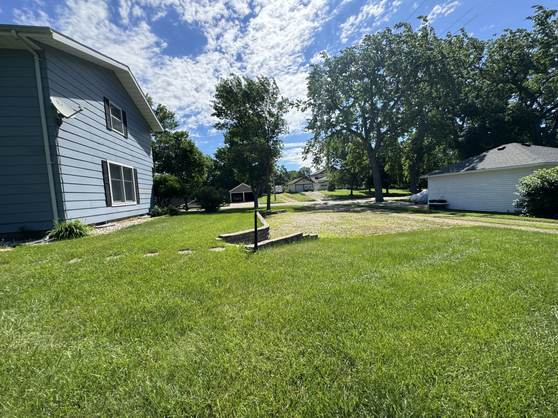 1005 3rd St. – Britton, SD