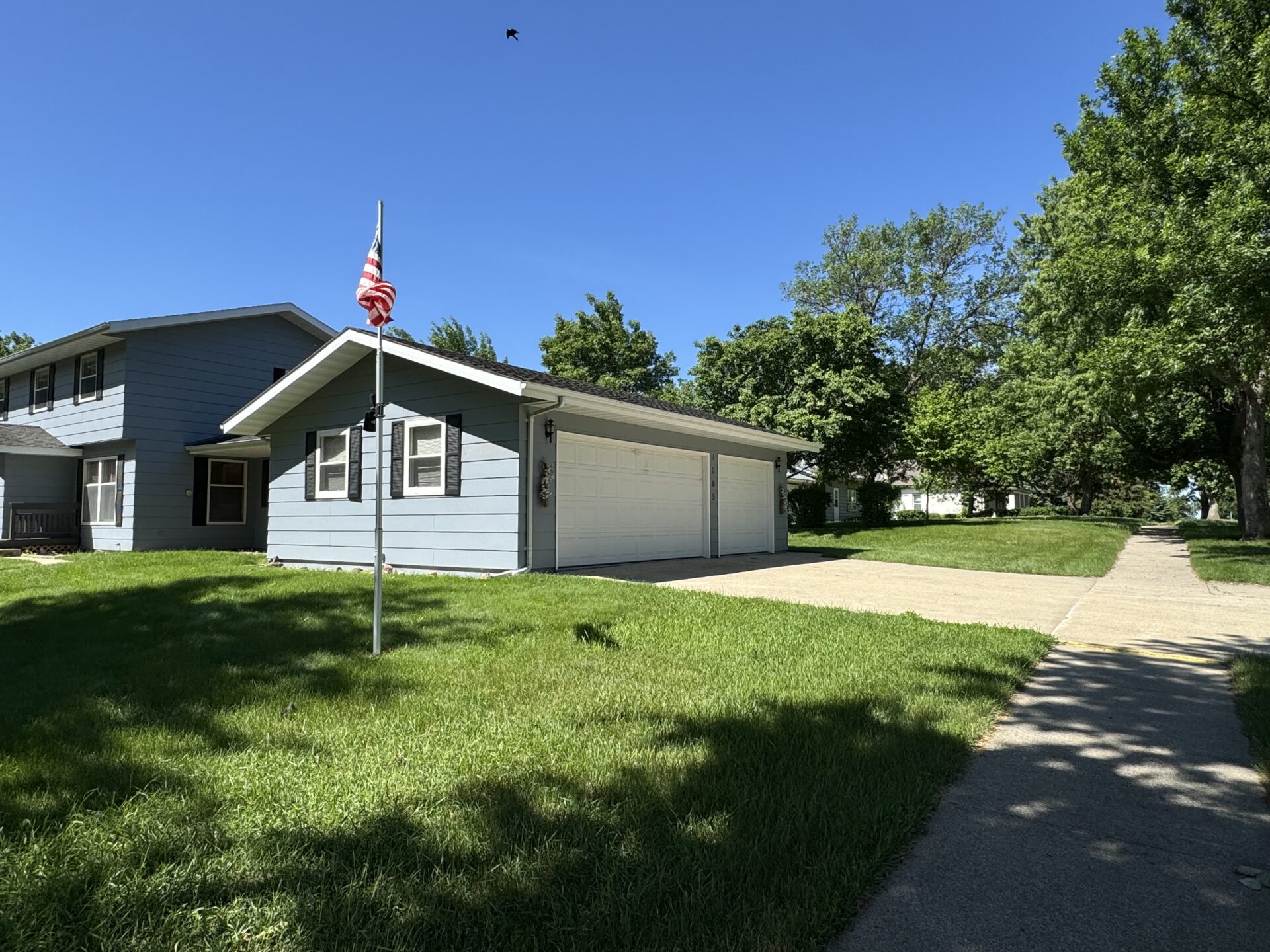 1005 3rd St. – Britton, SD