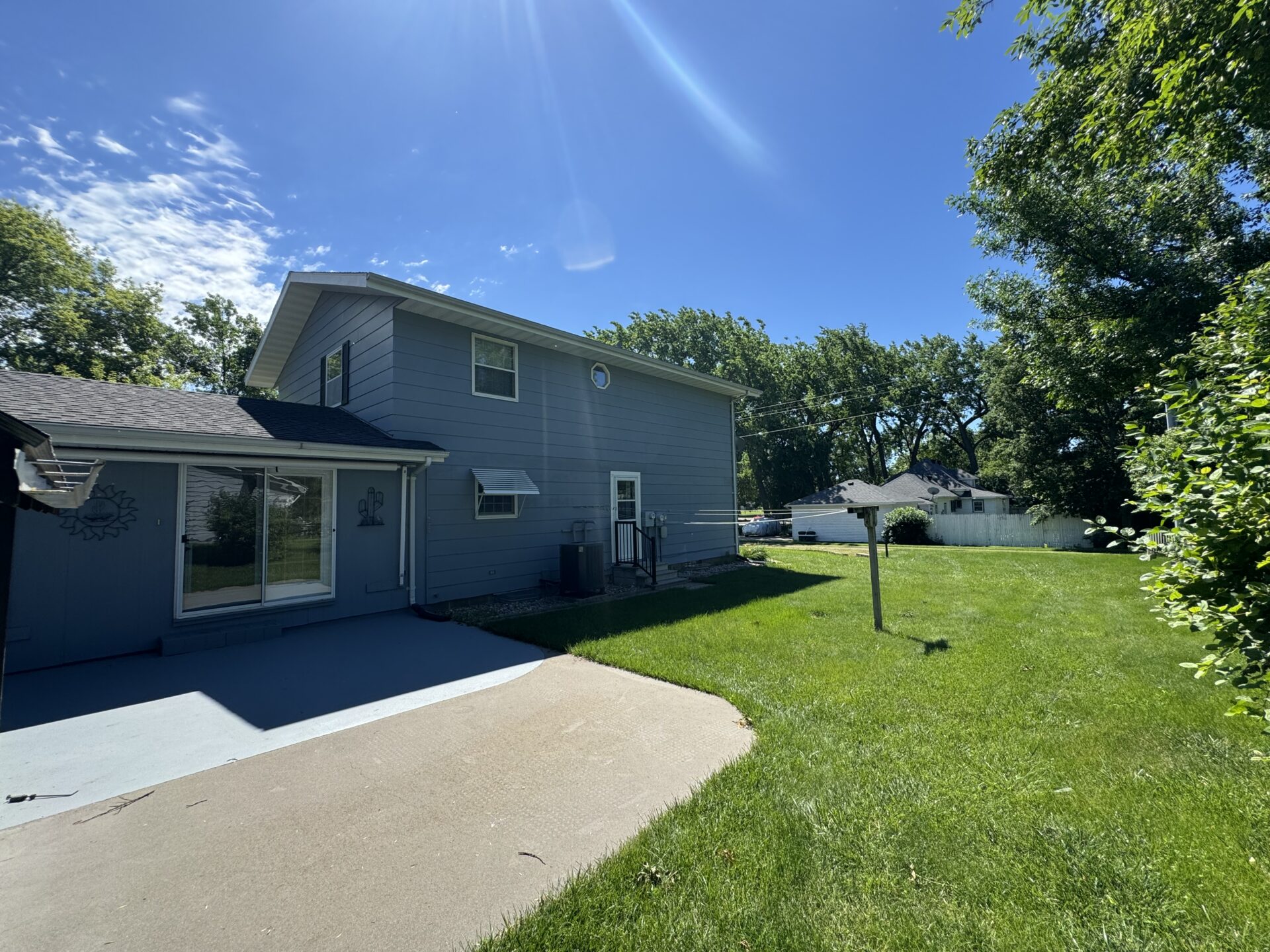 1005 3rd St. – Britton, SD