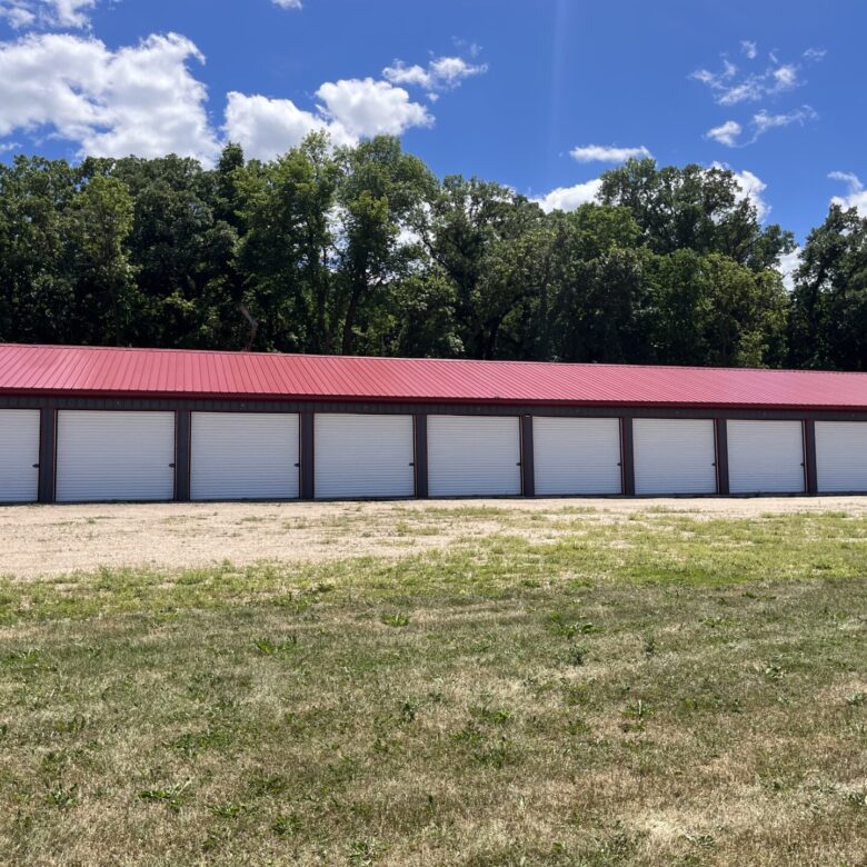Storage Sheds – Back Lot Lake Traverse – Minnesota