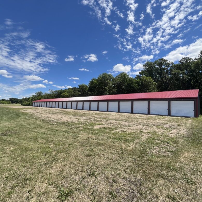 Storage Sheds – Back Lot Lake Traverse – Minnesota