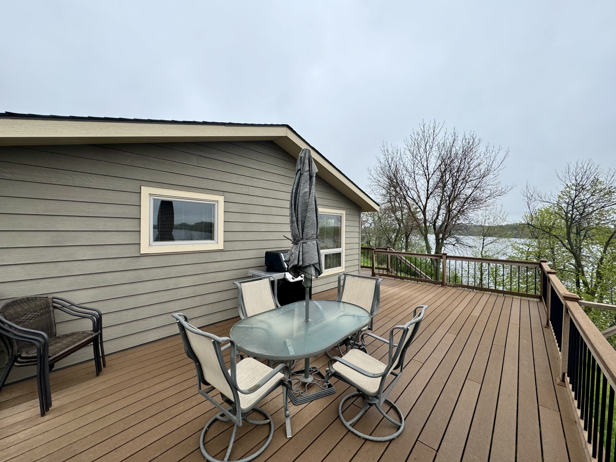 Nine Mile Lake – 11150 9 Mile Rd – Veblen, SD