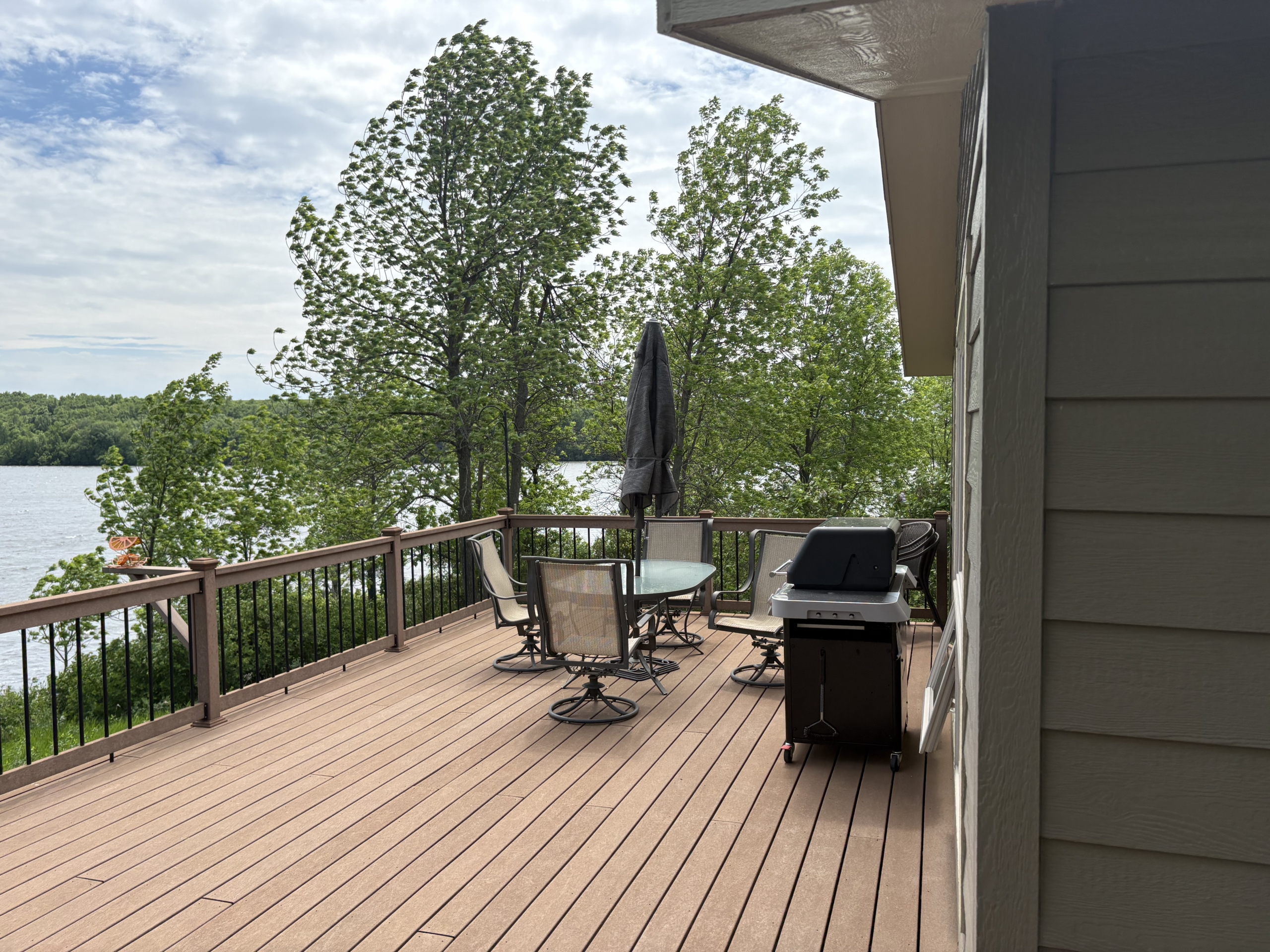 Nine Mile Lake – 11150 9 Mile Rd – Veblen, SD