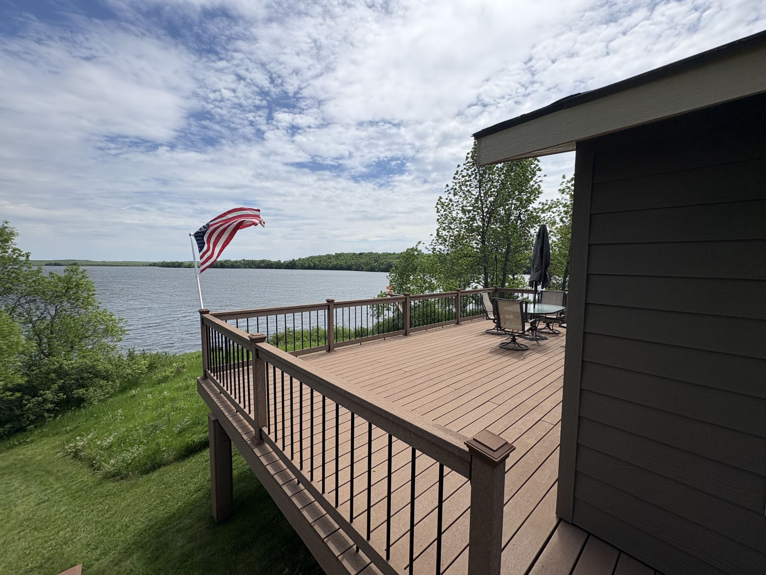 Nine Mile Lake – 11150 9 Mile Rd – Veblen, SD