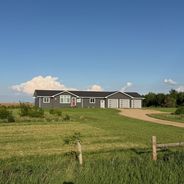 10712 Tory Road – Britton, SD