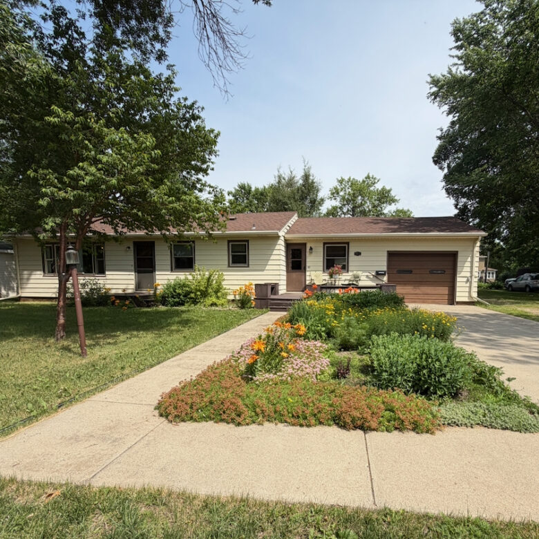 108 Maple Street – Langford, SD