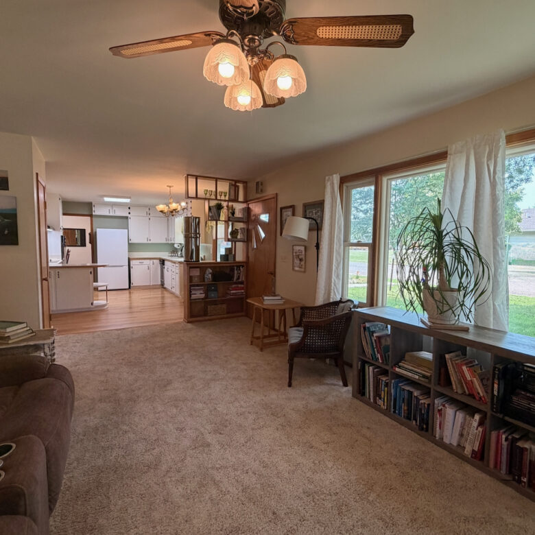 108 Maple Street – Langford, SD