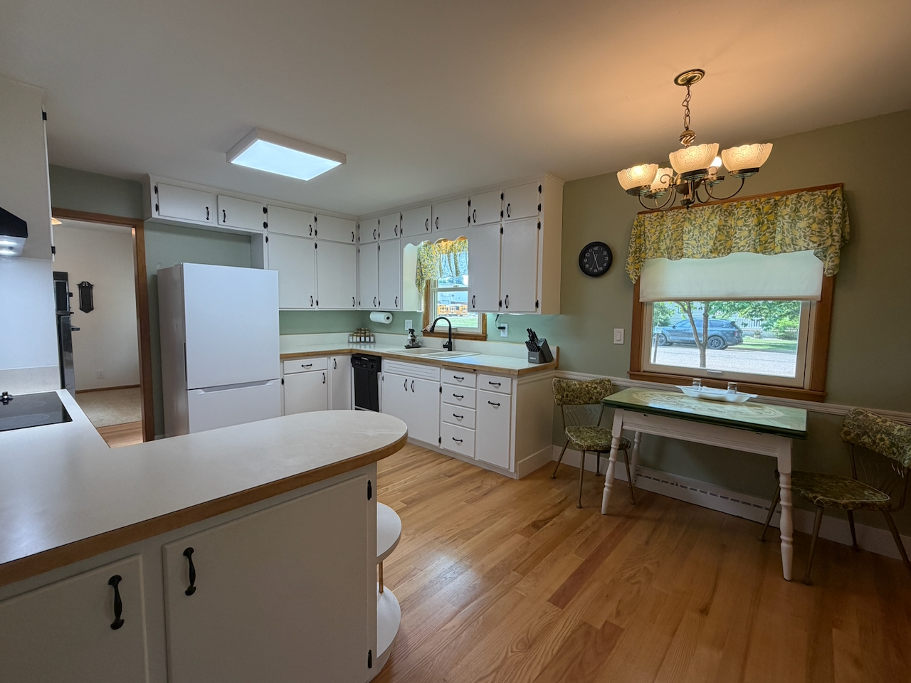 108 Maple Street – Langford, SD
