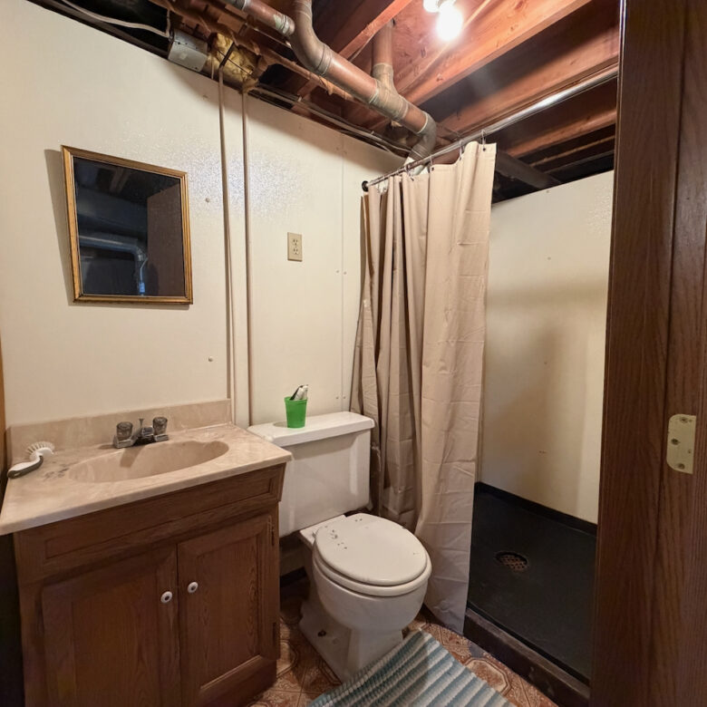 108 Maple Street – Langford, SD