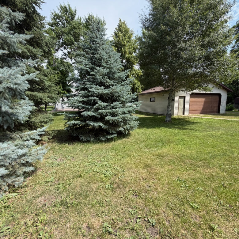 108 Maple Street – Langford, SD