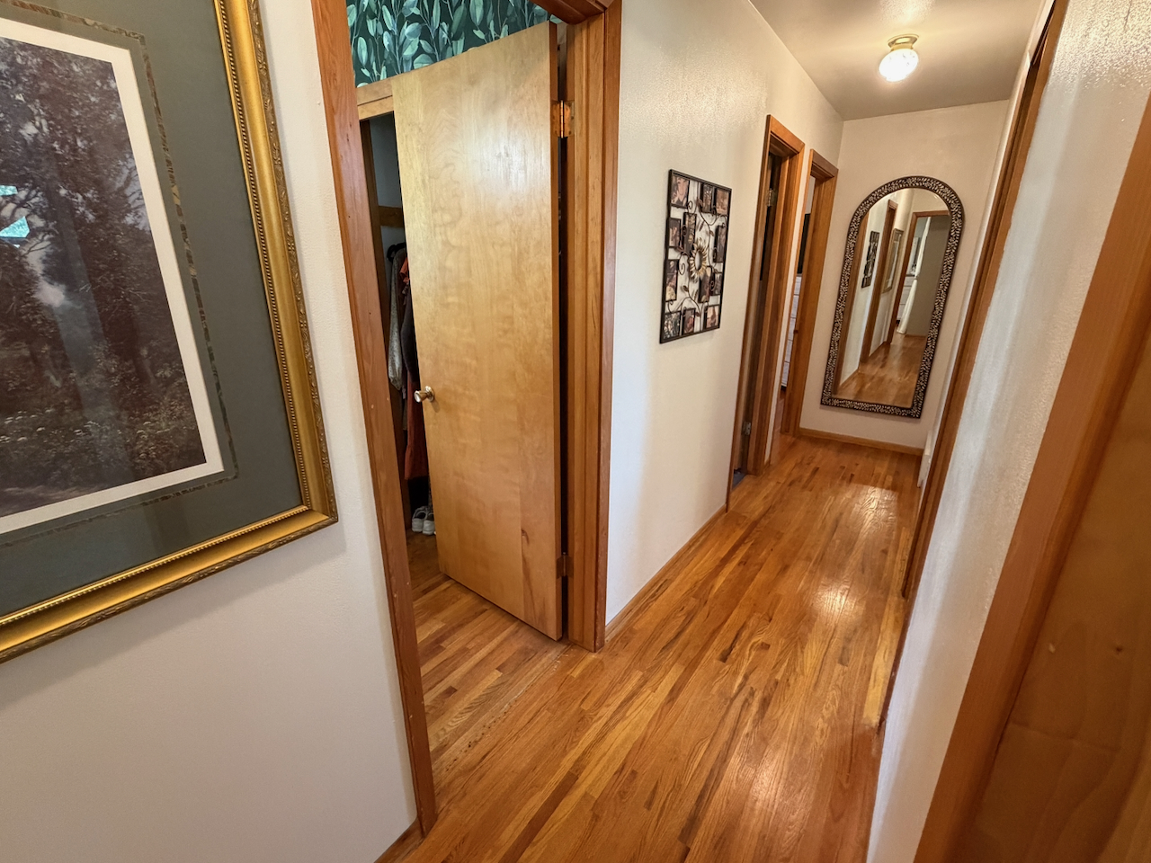 108 Maple Street – Langford, SD