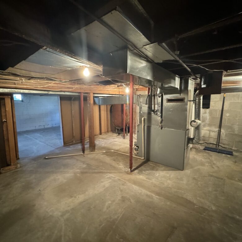 806 7th St – Britton, SD
