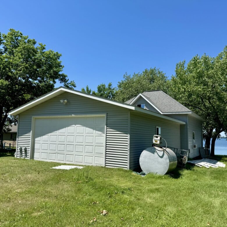 Clear Lake – 442974 South Shore Dr. Lake City, SD
