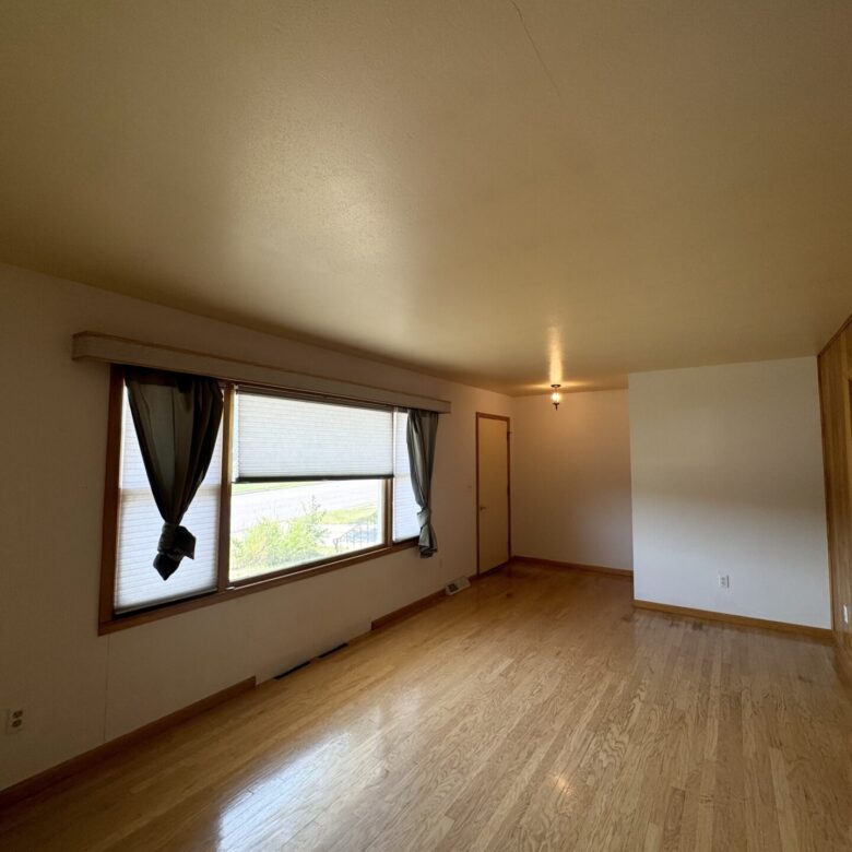 507 Maple St. W. – Sisseton, SD
