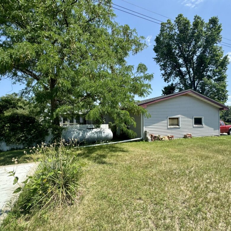 507 Maple St. W. – Sisseton, SD