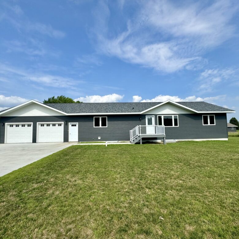 205 Elmwood Dr. – Sisseton, SD