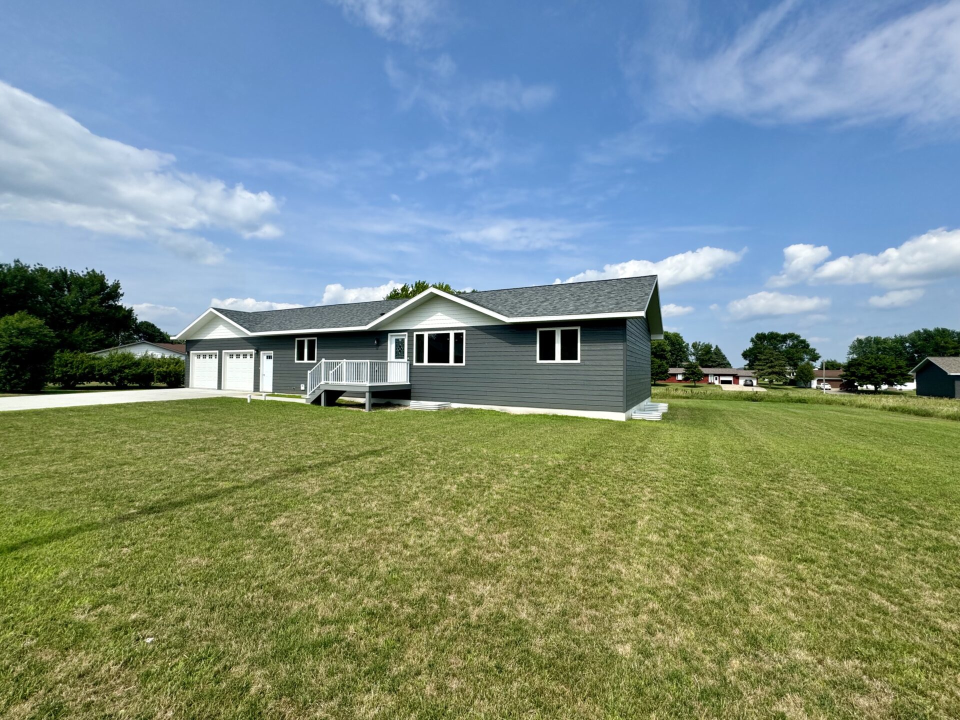 205 Elmwood Dr. – Sisseton, SD