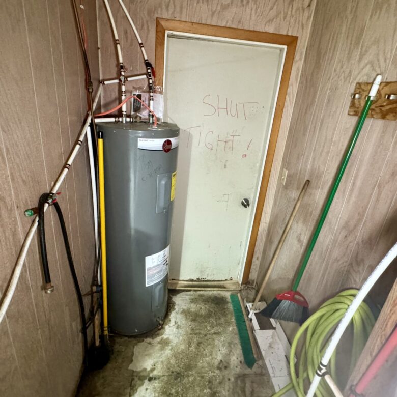 Commercial Business – “Kree Mee” – Britton, SD