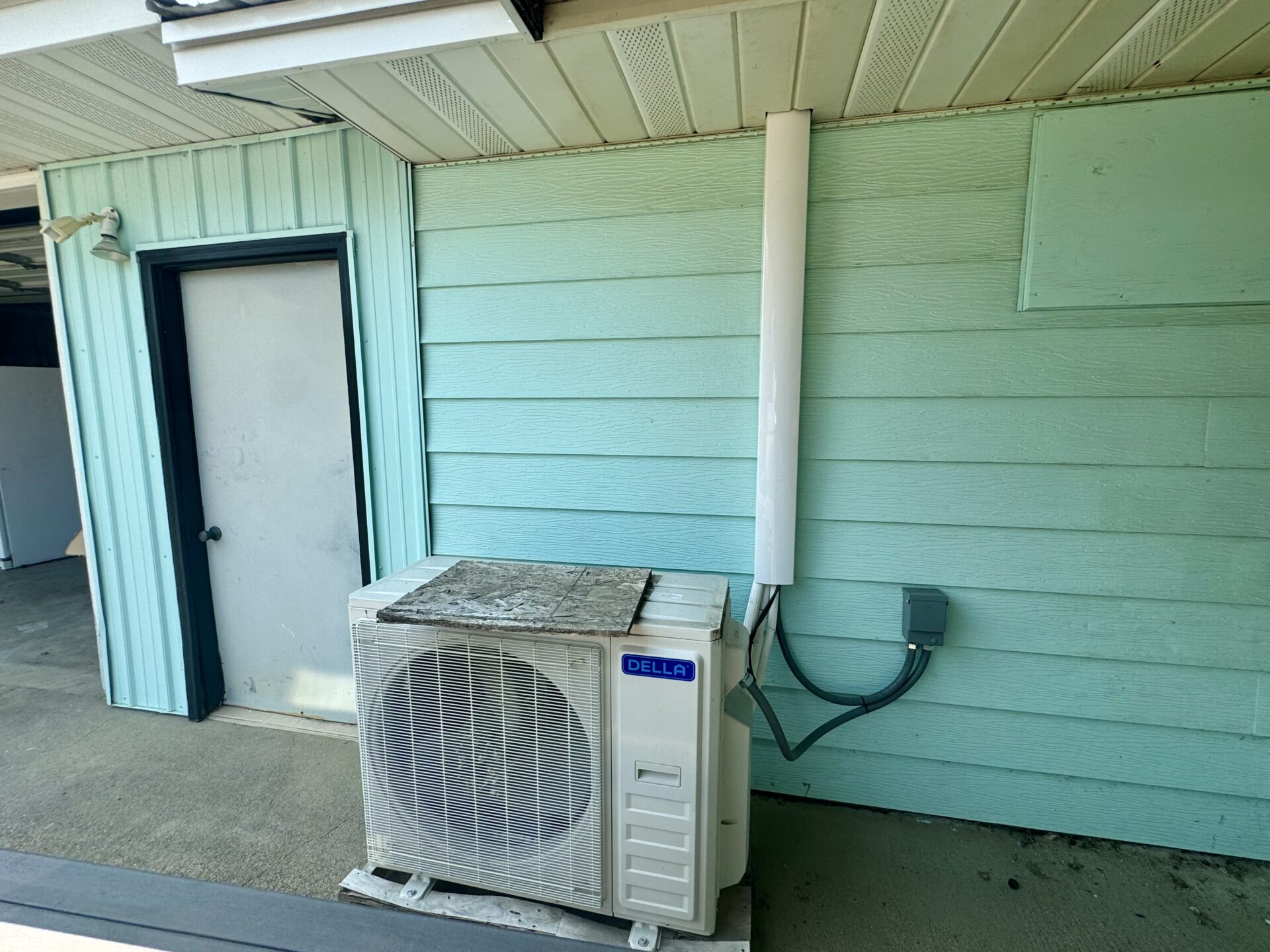 Commercial Business – “Kree Mee” – Britton, SD