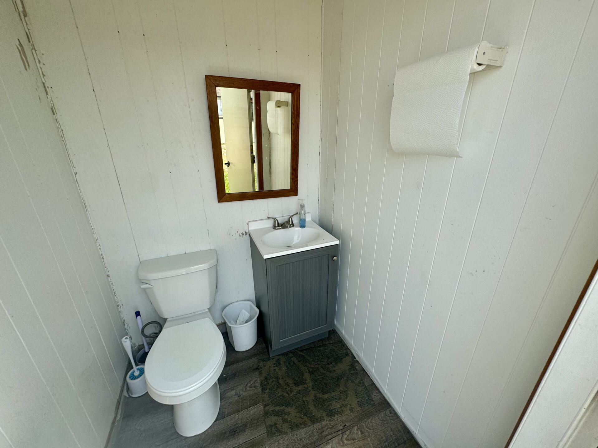 Commercial Business – “Kree Mee” – Britton, SD