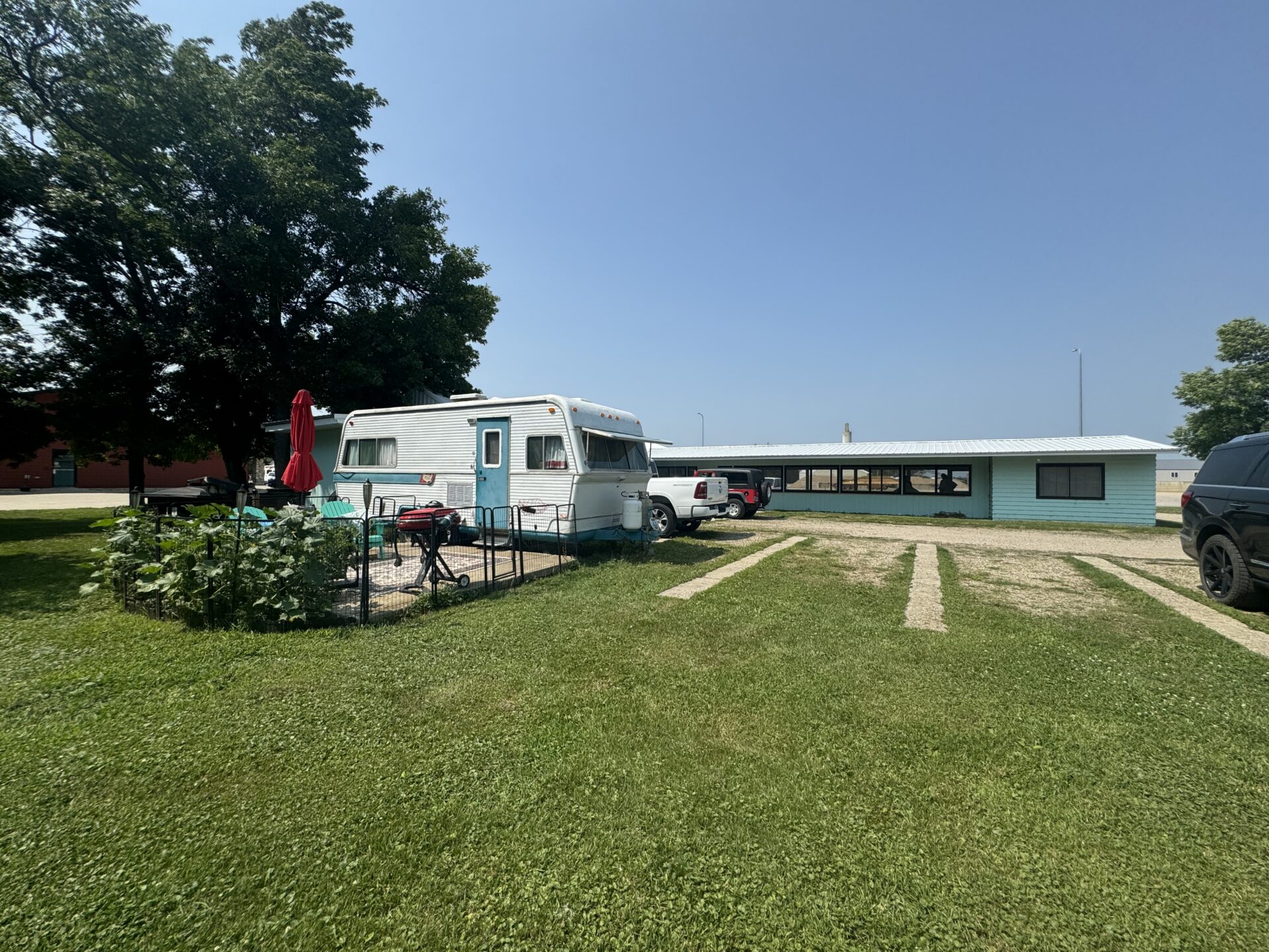 Commercial Business – “Kree Mee” – Britton, SD