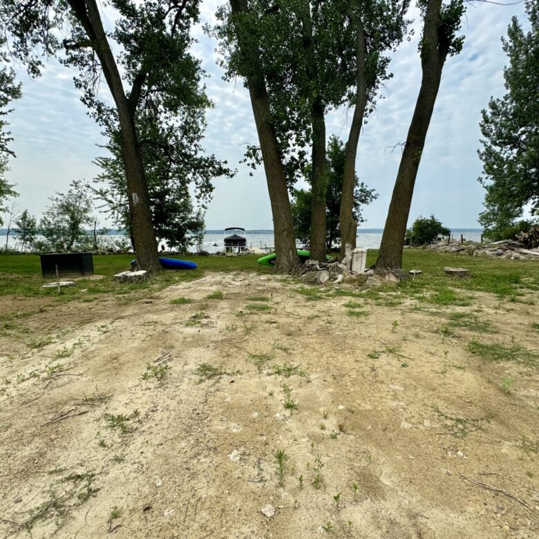 50′ Lake Lot – Lake Traverse – SD Side