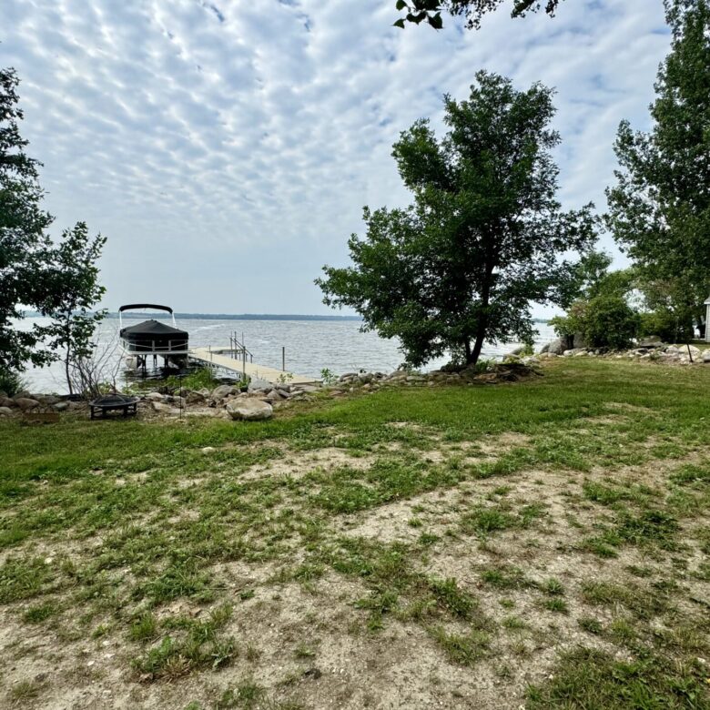 50′ Lake Lot – Lake Traverse – SD Side