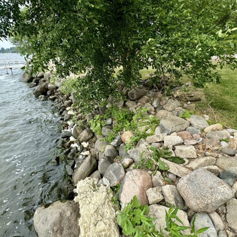 50′ Lake Lot – Lake Traverse – SD Side