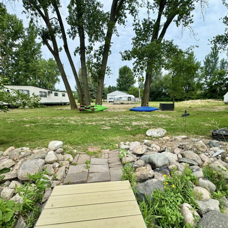 50′ Lake Lot – Lake Traverse – SD Side