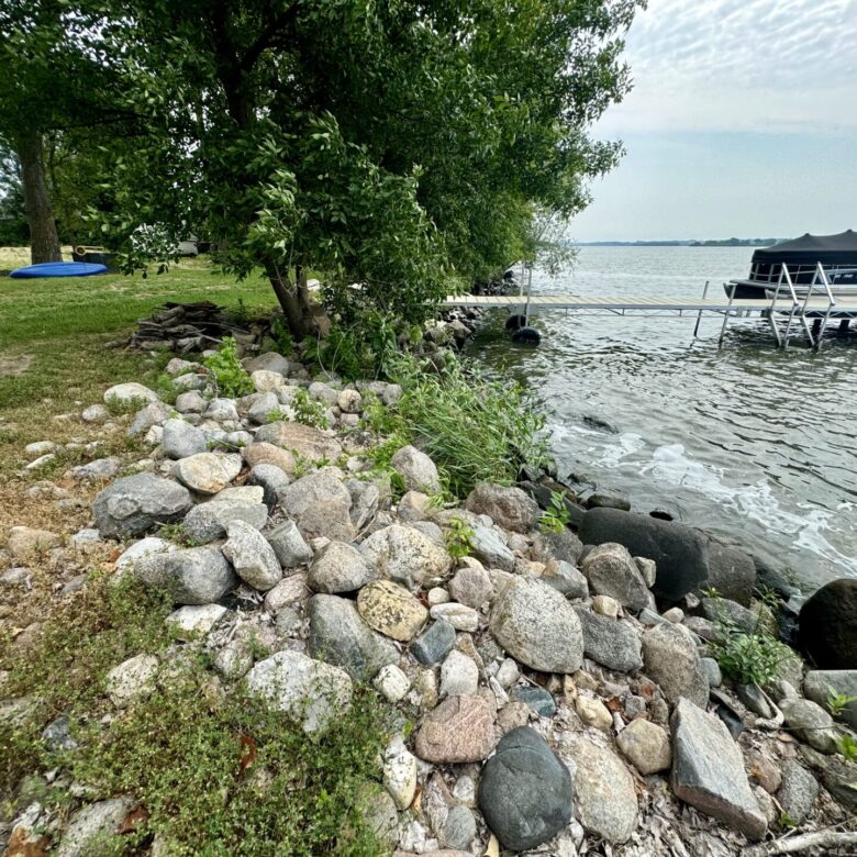 50′ Lake Lot – Lake Traverse – SD Side
