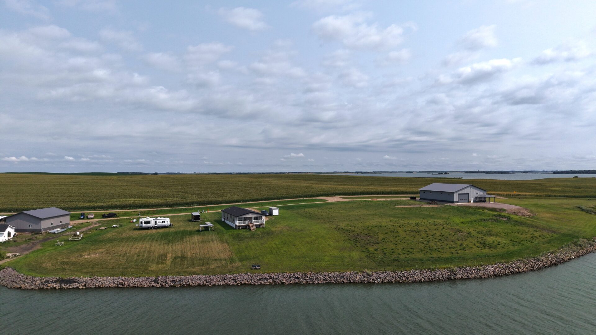 Waubay Lake – 1309 Doxsee Trail Webster, SD