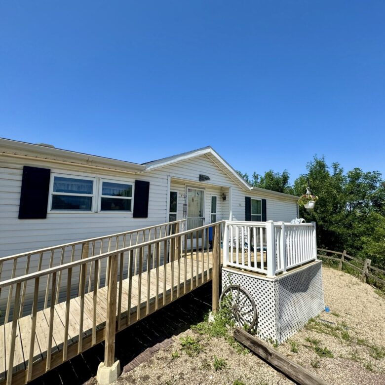109 Broadway St. N. – Lake City, SD