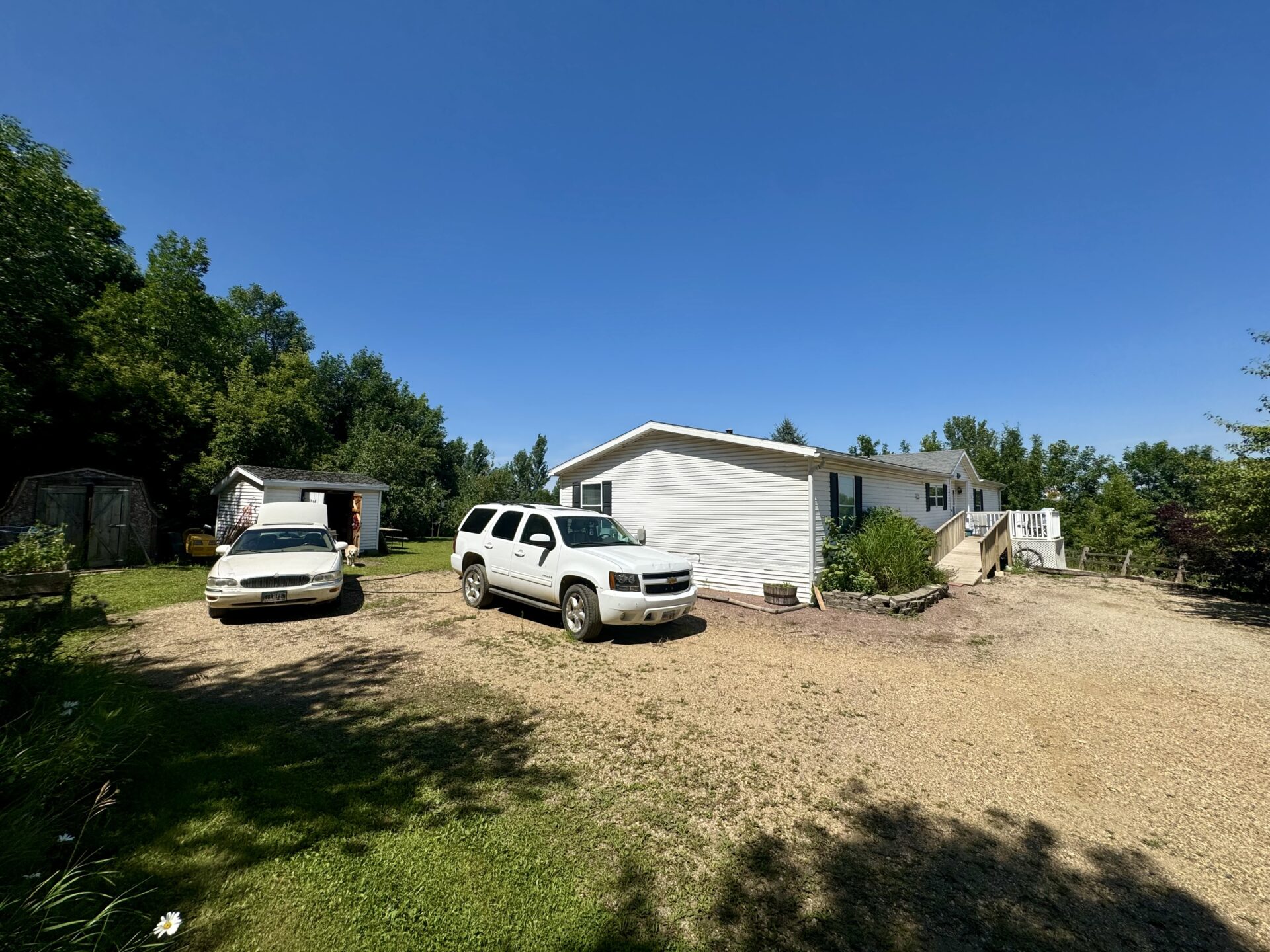 109 Broadway St. N. – Lake City, SD