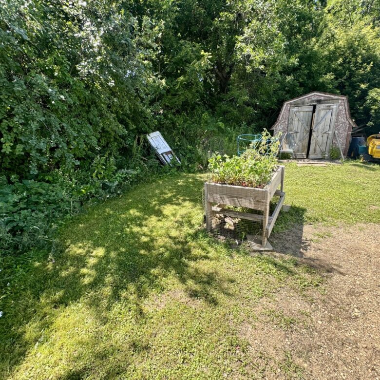 109 Broadway St. N. – Lake City, SD