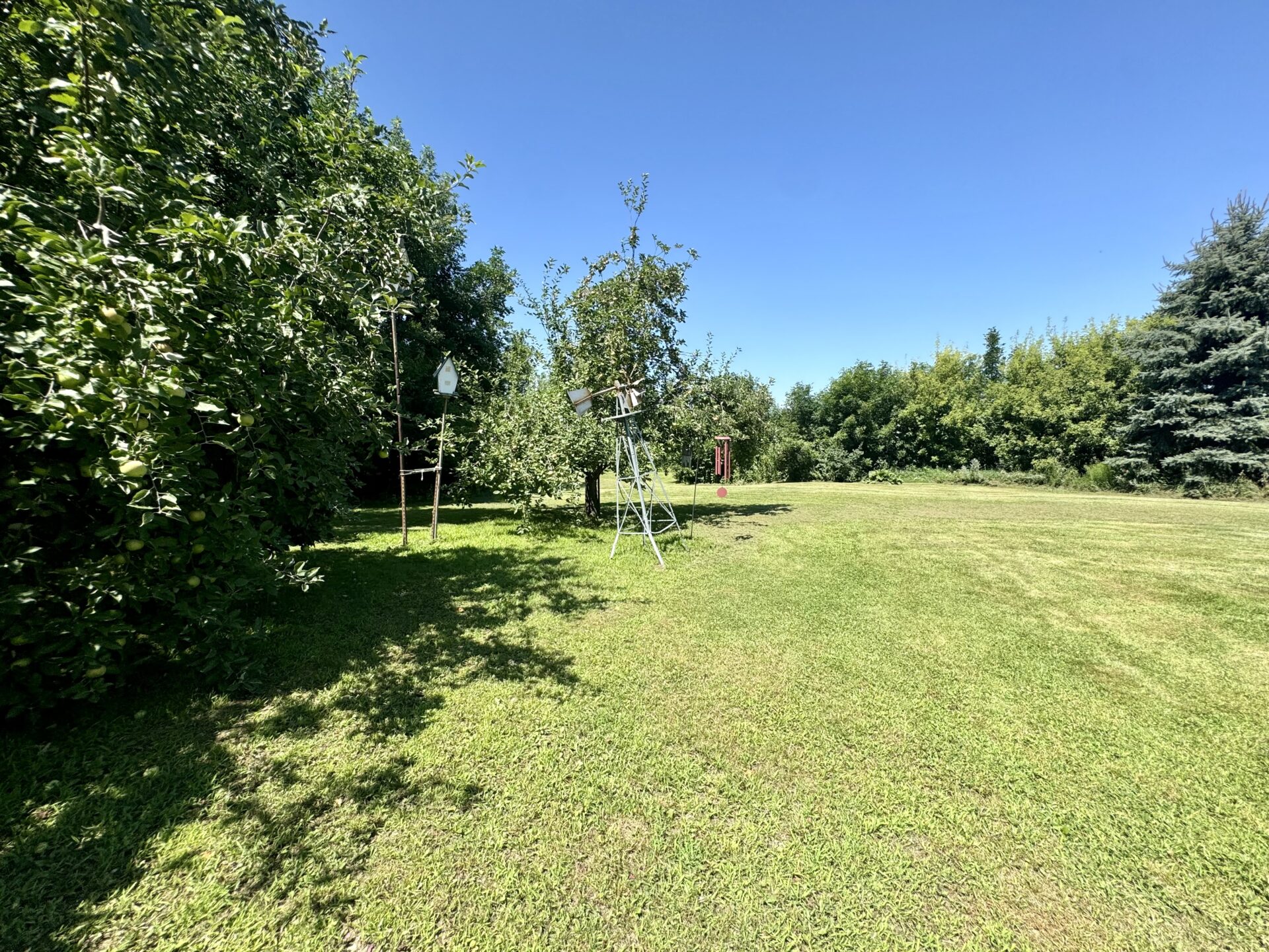 109 Broadway St. N. – Lake City, SD
