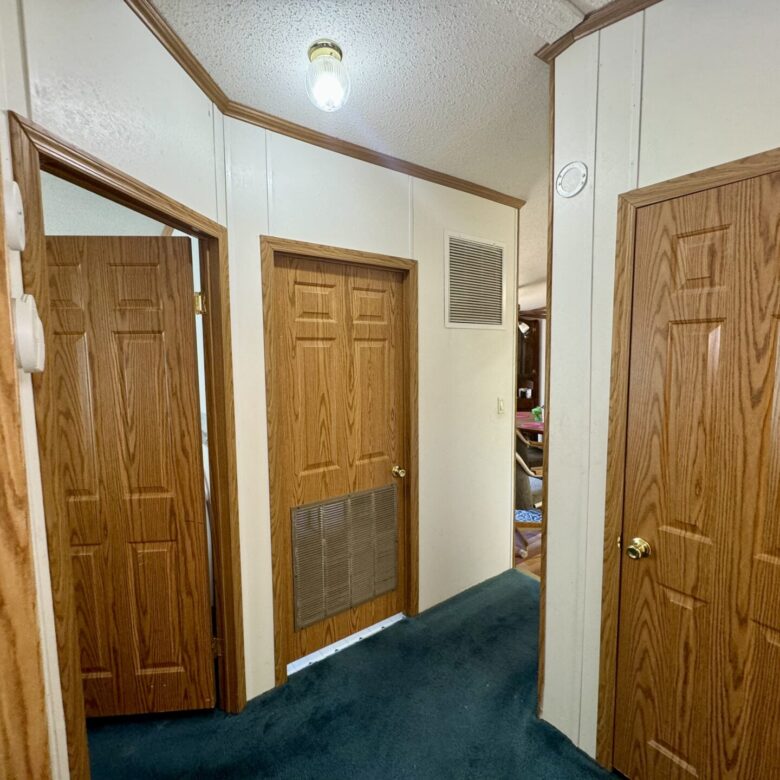 109 Broadway St. N. – Lake City, SD