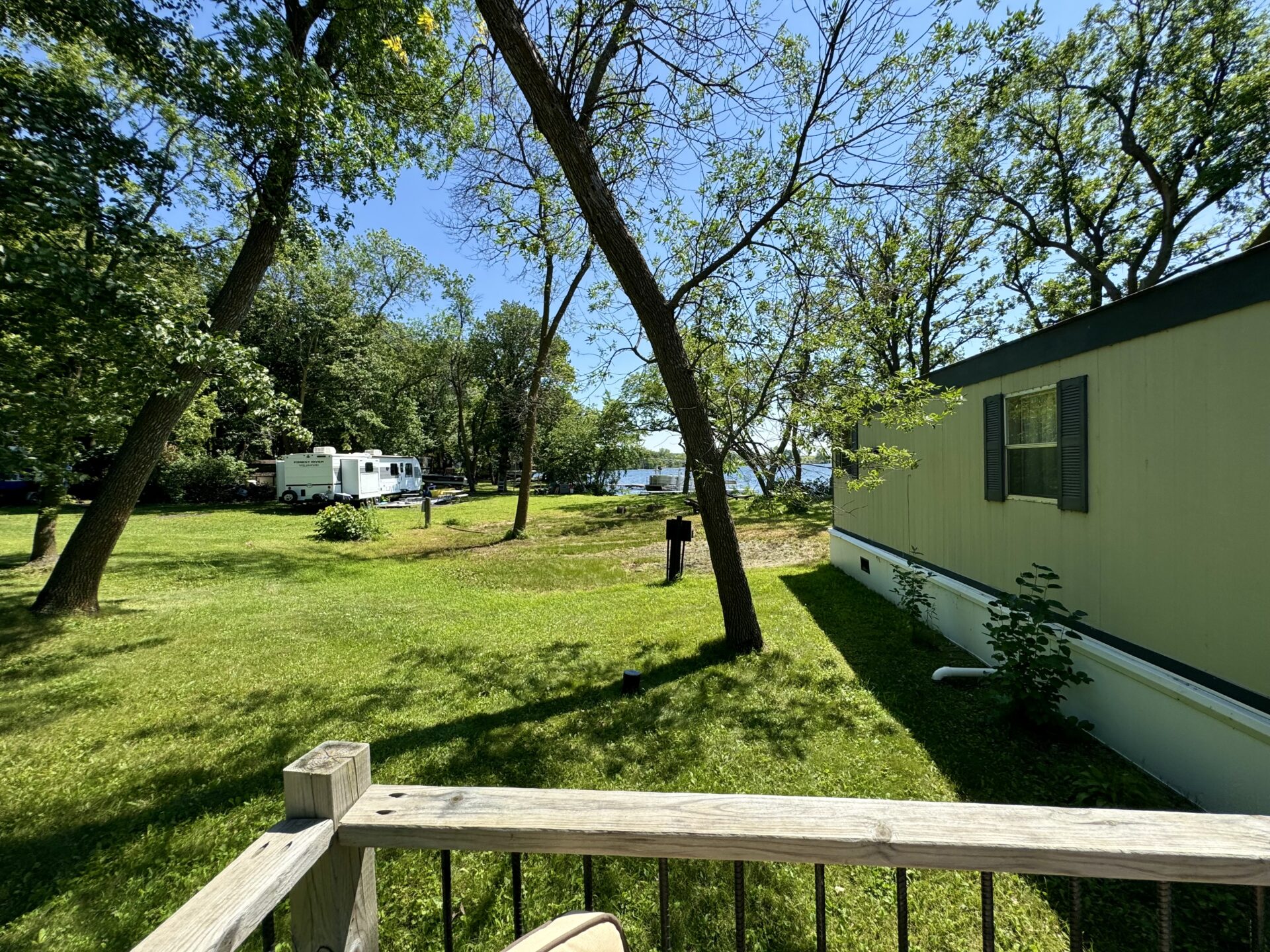 Almos Lake – 121109 Buffalo Lake Ln Eden, SD