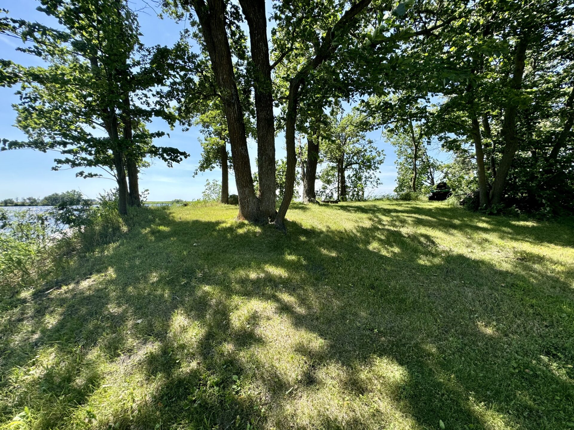 Almos Lake – 121109 Buffalo Lake Ln Eden, SD