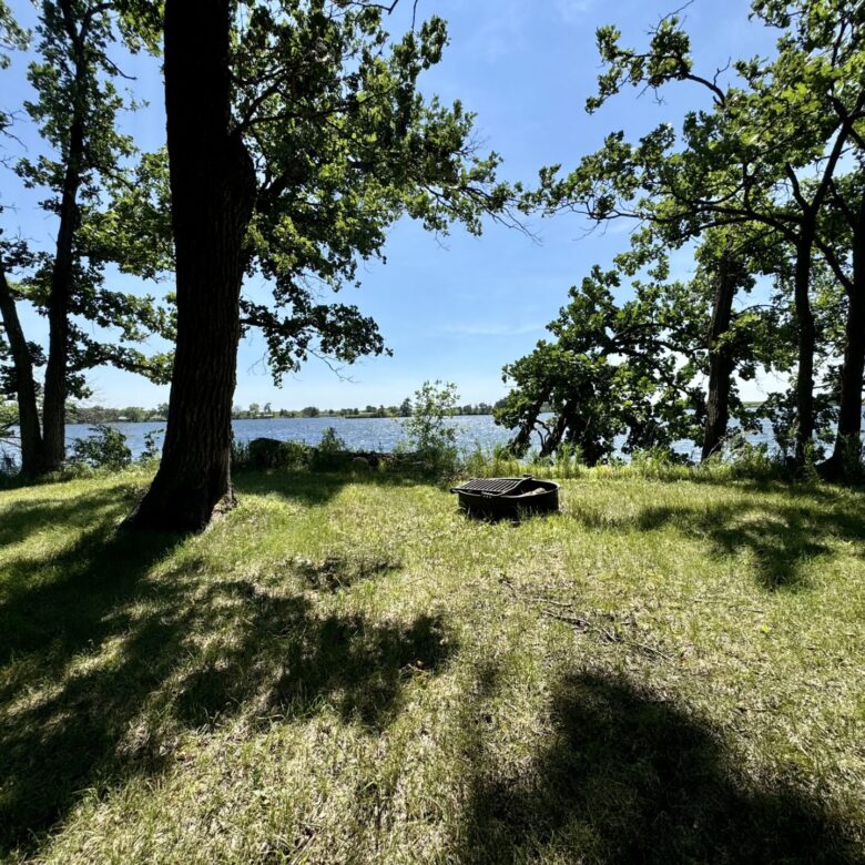 Almos Lake – 121109 Buffalo Lake Ln Eden, SD
